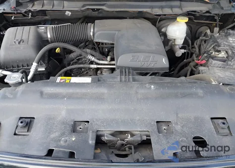 2018 Ram 1500 Express 4X4 6'4 Box из США, поврежденный, VIN 1C6RR7FG4JS199965